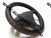 IGG Оплетка на руль 1019 (экокожа, черный+черная перфорация, синяя  отстрочка (волна), М 37-39 см)